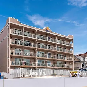 Comfort Ocean Boardwalk Inn